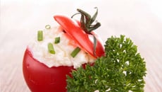 Tomates cerises farcies au fromage