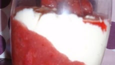 Verrine de chocolat blanc aux fraises