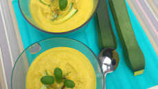 Mousse de courgettes au curry