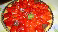 Tarte aux fraises et crème pâtissière au rhum