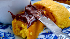 Krisprolls au safran et pistaches