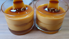 Verrine de poires, caramel au beurre salé et spéculoos