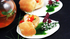 Pani puri aux écrevisses et au gingembre