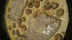 Escalope de veau à la crème et champignons