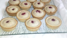 Financiers framboises et noisettes