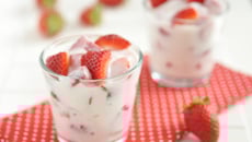 Verrines gourmandes aux fraises