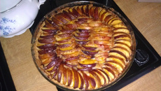 Tarte aux brugnons