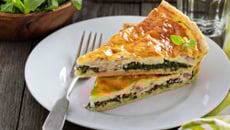 Quiche fondante au jambon et épinards
