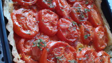 Tarte à la tomate rapide