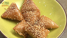 Briouates aux amandes et au miel