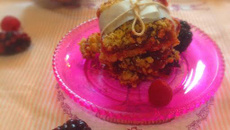 Streusel Bars aux Fruits Rouges