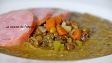 Soupe de lentilles et saucisse de Morteau