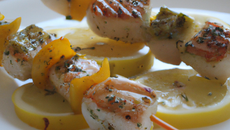 Brochette de poissons au citron