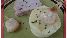 Rôti de porc cuit au lait et sa purée