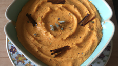 Mousse de carrotte à l'ail et cannelle