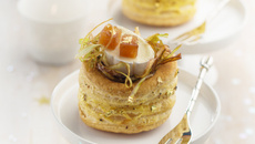Vol au vent aux poireaux frits, En Cas de caprice et pâte de coing
