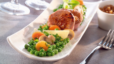 Médaillon de veau au miel, printanière à la menthe