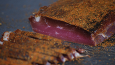 Magret de canard séché aux épices