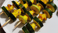 Brochettes de courgettes