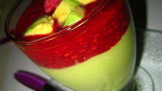 Panna cotta avocat-framboises