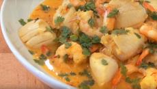 Crevettes et saint-jacques à la clémentine et au safran