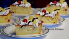 Gâteau magique à l'ananas et aux griottines