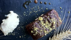 Chocoholic's cake & Cream