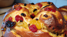 Brioche aux fruits secs