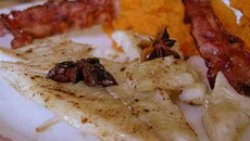 Filets de daurade au lard et purée de patates douces