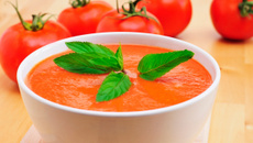 Gaspacho express tomates-basilic