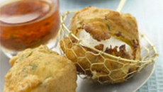 Beignets minute de chèvre frais aux herbes