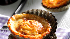 Tartelettes fondantes à la Morteau et au Comté