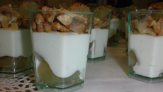 Bavarois de roquefort au raisin et noix