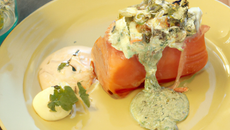 Saumon à la poire sauce Roquefort Papillon