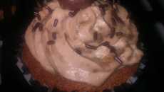 Le 100 % kitkat ball!