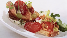 Tartine de saucisse sèche simple