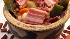 Cocotte de petits légumes Bio aux lardons de jambon de Bayonne