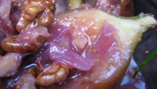 Poêlée de figues aux noix