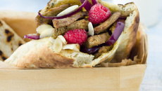 Naans d'agneau au curry