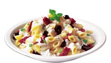 Pâtes au Philadelphia, tomates et pesto