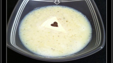 Soupe courgettes, sagoutine, fromage flottant