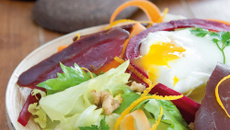 Scarole aux magrets et œuf poché