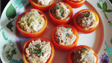 Tomates farcies au thon rapides