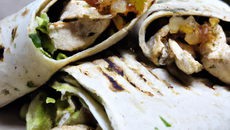 Wraps au poulet et pesto maison