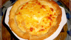 Tarte au munster et au thym