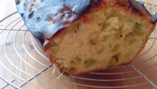 Cake à la rhubarbe, moelleux et légèrement acidulé