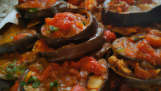 Aubergine à la tomate