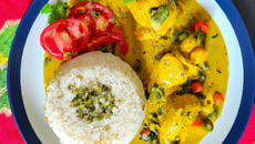 Poulet au curry et riz