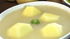 Soupe aux poireaux et aux pommes de terre