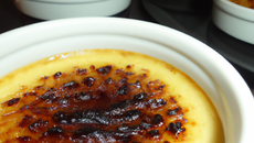 Crème brûlée à la vergeoise et à la chicorée